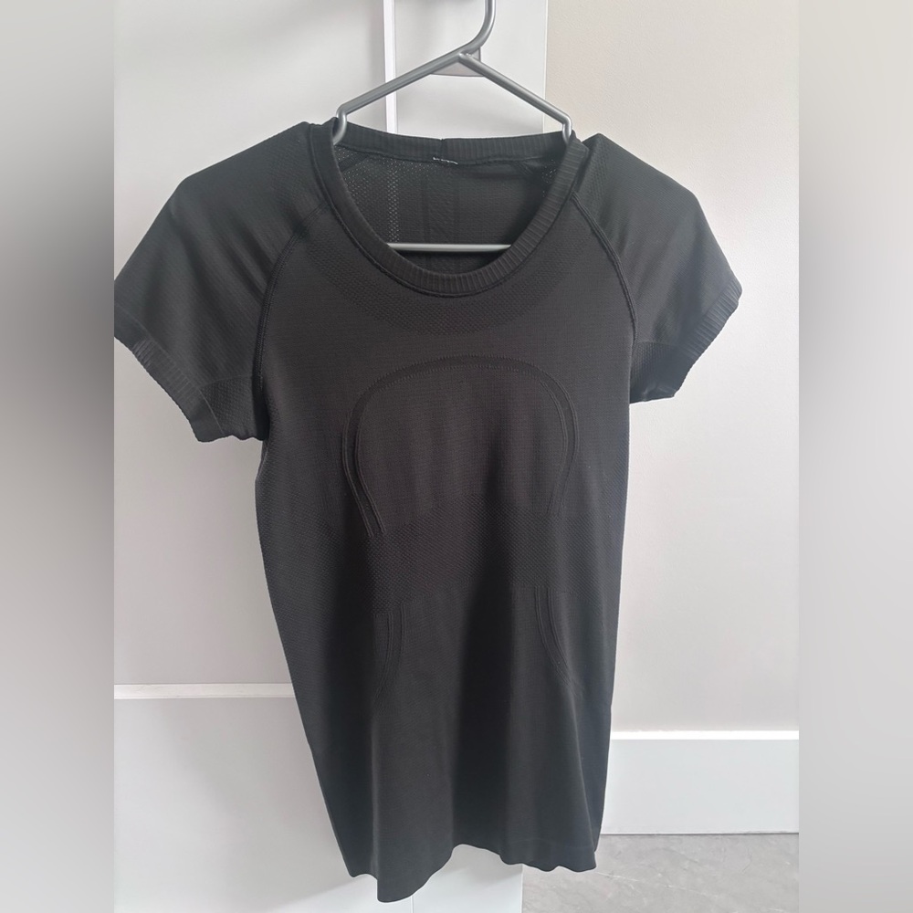 🖤 lululemon Swiftly SS (Older version)